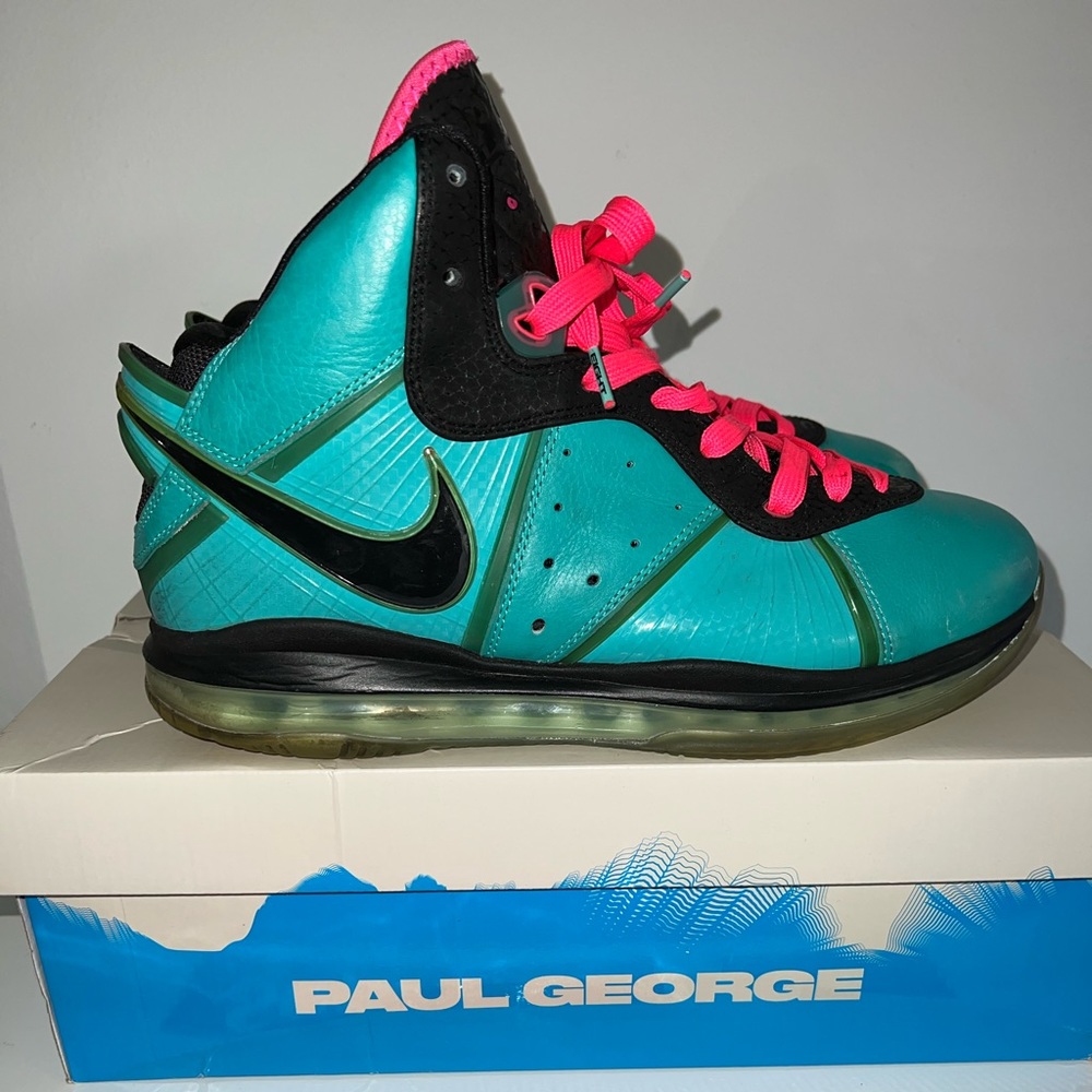 2010 Nike Lebron 8 “Southbeach” size 11.5